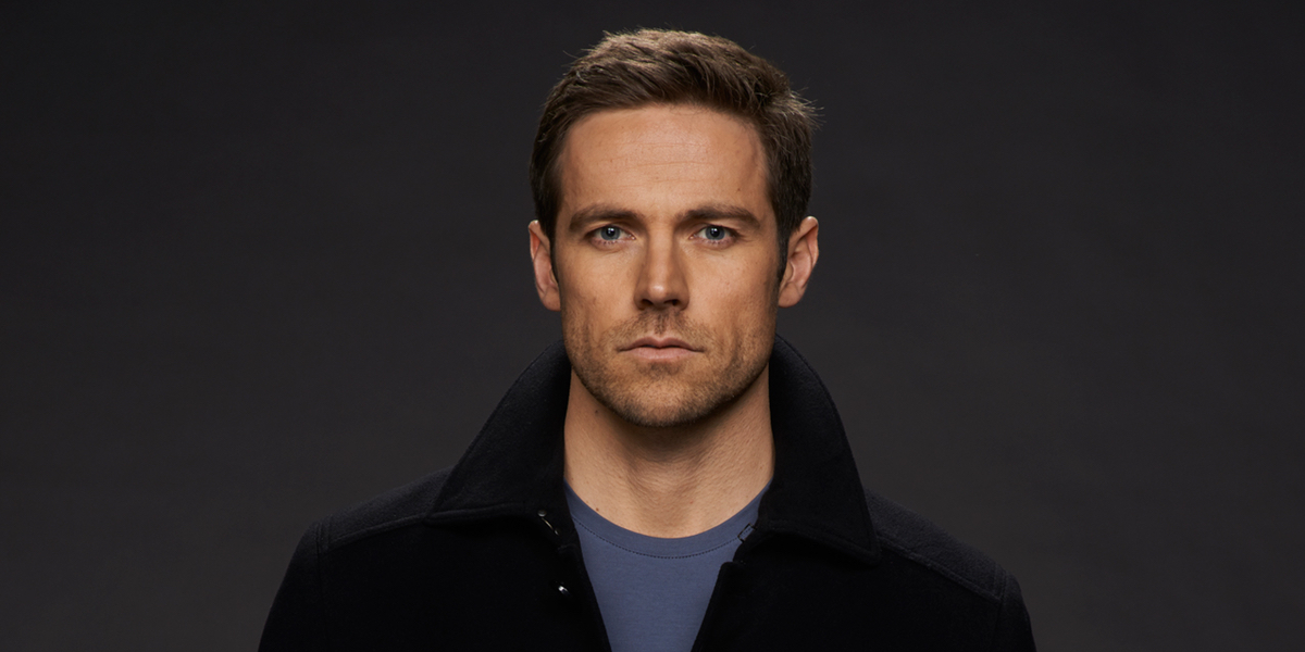 Dylan-Bruce-in-Heroes-Reborn
